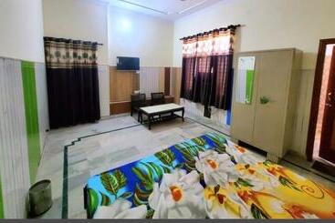 پانسیون Rk Guest House Near Airport And Golden Temple