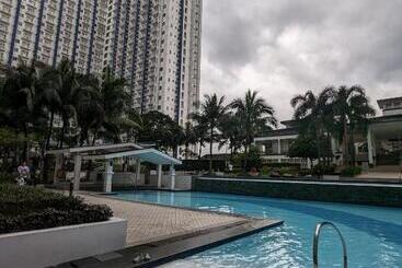 Staycation In Manila