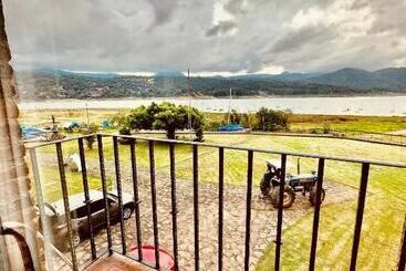 Vive En Un Castillo En Valle De Bravo
