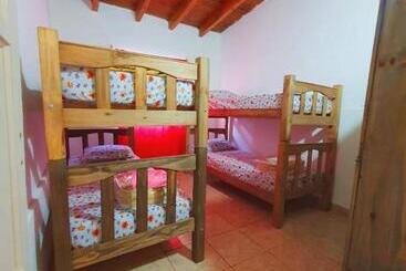 Bacano Hostel