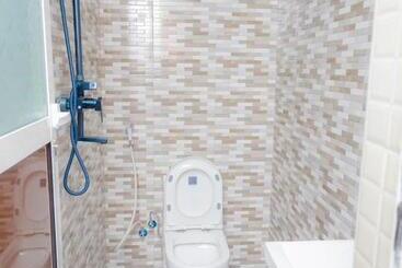 تختخواب و صبحانه Mangi Mangi Accomodation