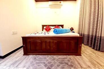 Dinu Lanka Resort
