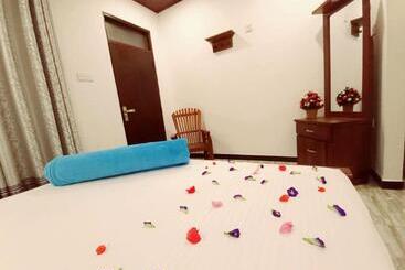 Dinu Lanka Resort