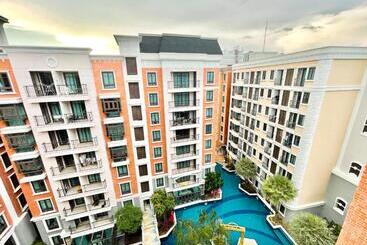 Espana Condo Jomtien By Aey