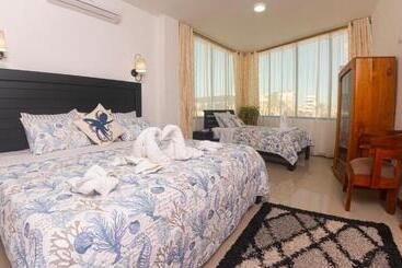 Exclusive Condo Galapagos And Beyond 1