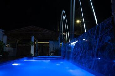 Exclusive Condo Galapagos And Beyond 1