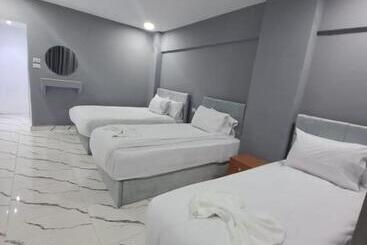 Hostel Nada