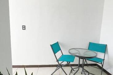هتل Aqua Suites Oaxaca