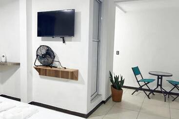 هتل Aqua Suites Oaxaca