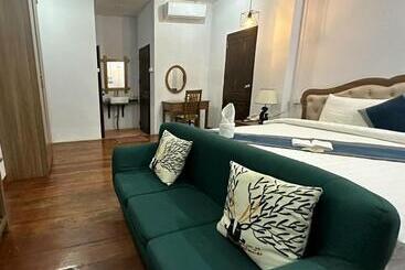 هتل Champa Inn Resort