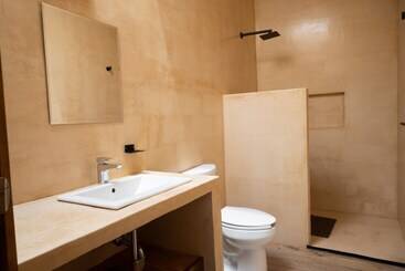 هتل Yax Kiin Casa Boutique