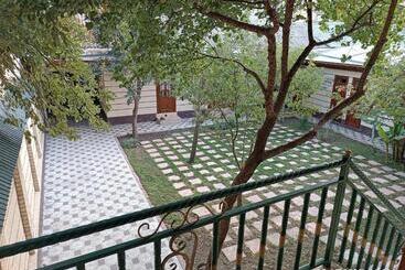 Injir Hostel