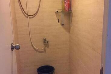 Mabolo Garden Flat A9 Rooftop Pool Shortwalk To Ayala Mall