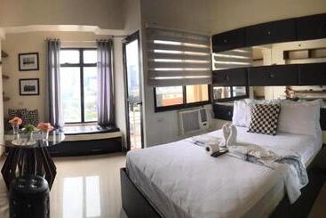 Mabolo Garden Flat A9 Rooftop Pool Shortwalk To Ayala Mall