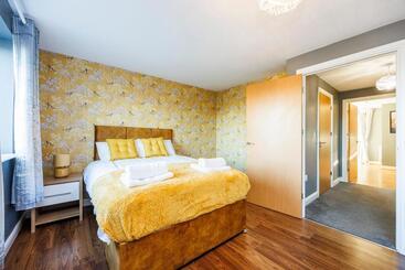 پانسیون Beautiful Large Rooms In Ashford
