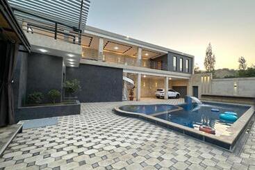 پانسیون Dushanbe   Varzob   Villa