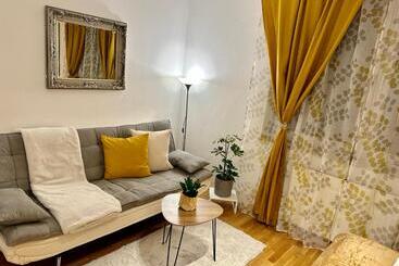 پانسیون Green Paradise & Cozy Retreat Salzburg With Free Parking