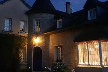 پانسیون Maison D Hôtes Avec Piscine Près Du Mans, Idéale Pour Groupes Et Séminaires, Espaces Verts Et Confor