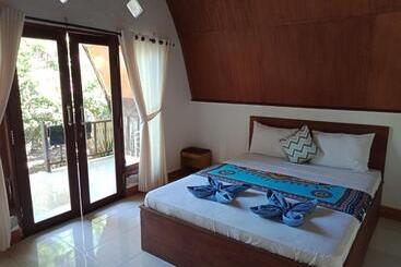 پانسیون Meno Melani Guesthouse
