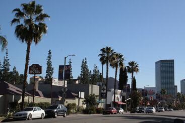 El Royale Hotel Near Universal Studios