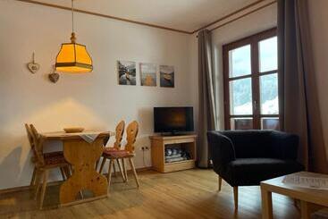 هتل Appartements Diana