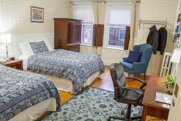 酒店 Beacon Inn 1750