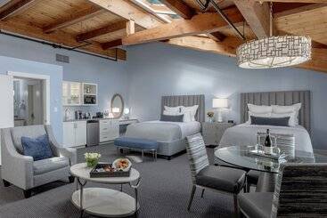 Hotel Boston Yacht Haven
