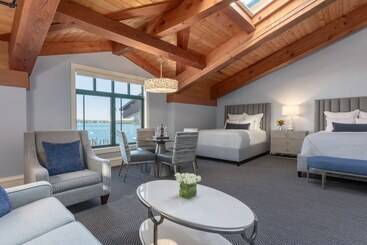 Hotel Boston Yacht Haven