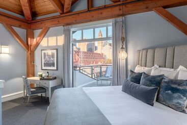 Hotel Boston Yacht Haven