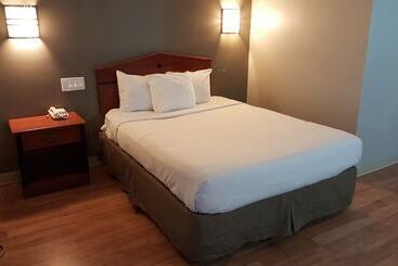 호텔 Crystal Inn  Neptune