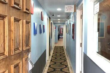هتل European Hostel