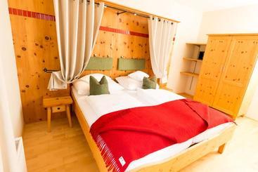 هتل Landhaus Mauerwirt