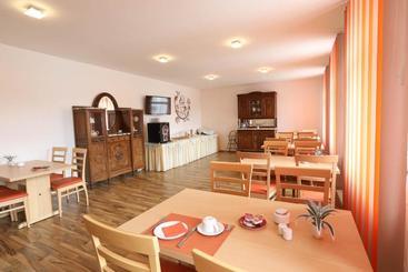 Hotel Pension Leonardo