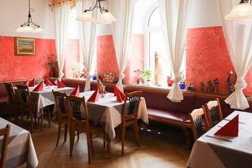 Hotel Pension Leonardo