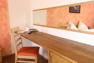 Hotel Pension Leonardo