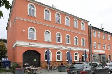 Hotel Pension Leonardo