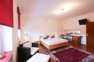 Hotel Pension Leonardo