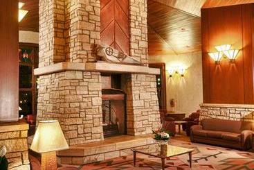 هتل Soaring Eagle Casino And Resor