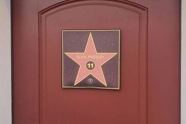 هتل Starlight Inn