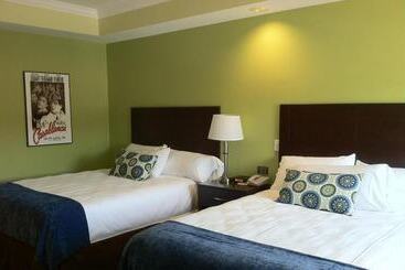 هتل Starlight Inn