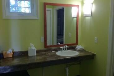 هتل Starlight Inn
