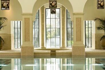 هتل The Lodge At Sea Island