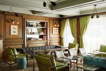 هتل The Marlton