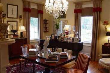 هتل The Stephen Williams House