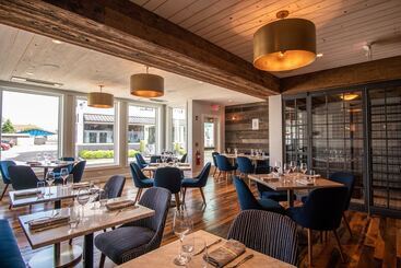 هتل The Whaler's Inn