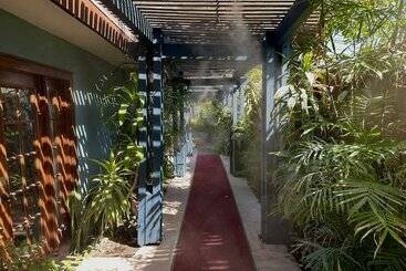 هتل Vista Grande Resort   A Gay Men S Resort