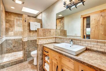 هتل Wall Street Suites
