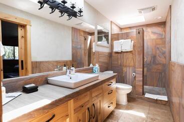 هتل Wall Street Suites