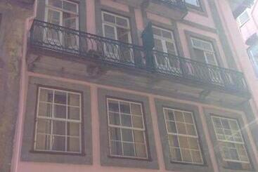تختخواب و صبحانه Residencial Clérigos 2