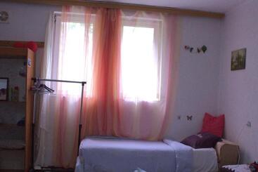 تختخواب و صبحانه Adem S Cozy Terrace Retreat